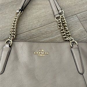 Coach Beige Leather Shoulder Bag with Gold Chain